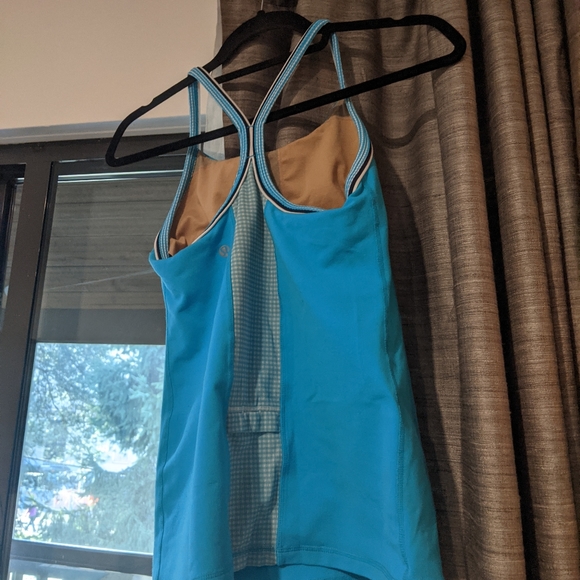 Lululemon power y tank in size 8 blue gingham - Picture 2 of 4